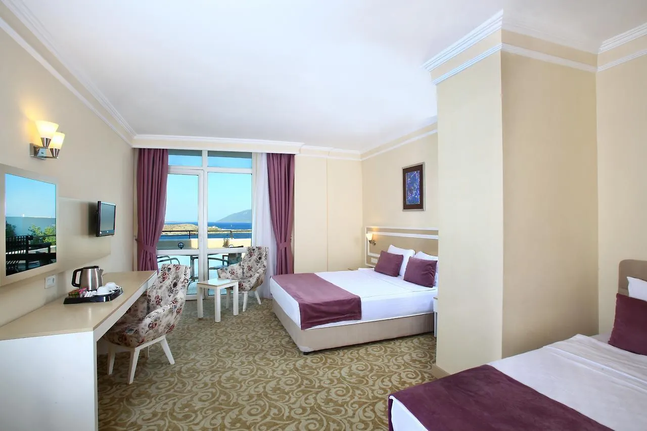 Royal Arena Resort & Spa Bodrum 5*,